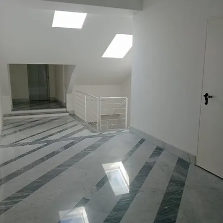 Apartman Cozi & Comfi *